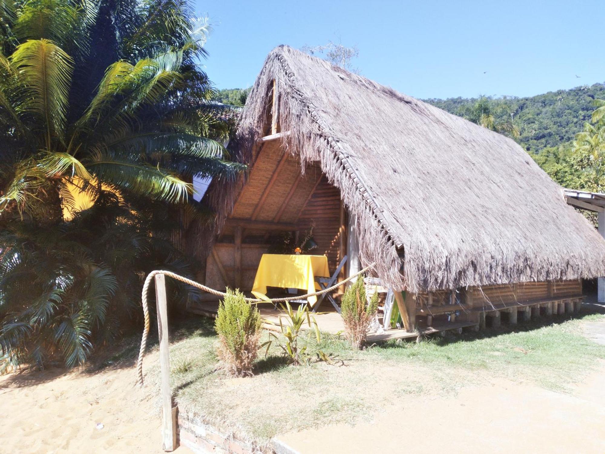 Chales Do Pedro Hospedagem E Restaurante Praia de Aracatiba Exterior photo